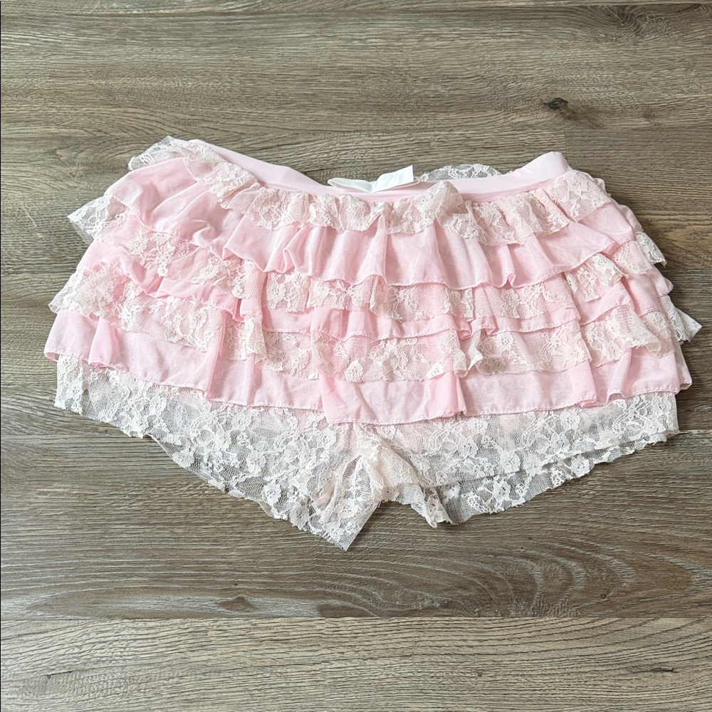 Amazon Essentials Pink and White Lace Women Shorts